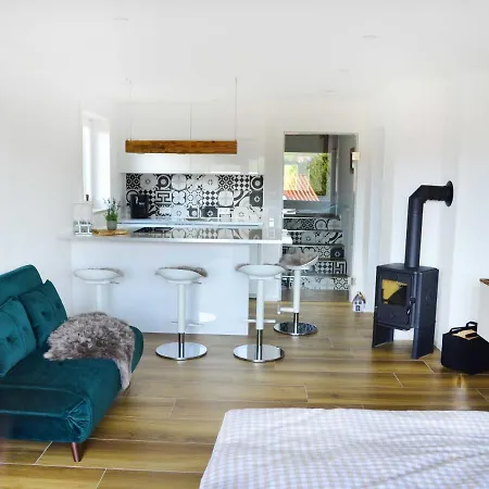 Konz Ferienwohnung Inkl Sauna 아파트 *